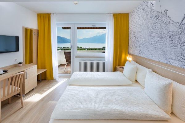 Two nights' stay for two people in a room with a awesomely view of Lake Maggiore.